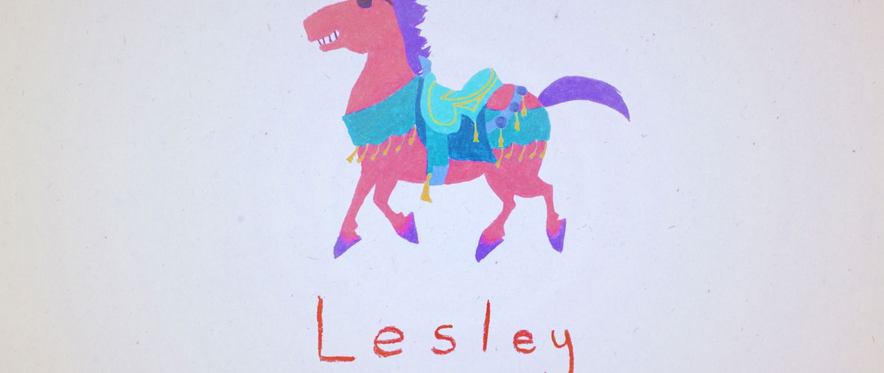 Lesley the Pony Has an A+ Day!